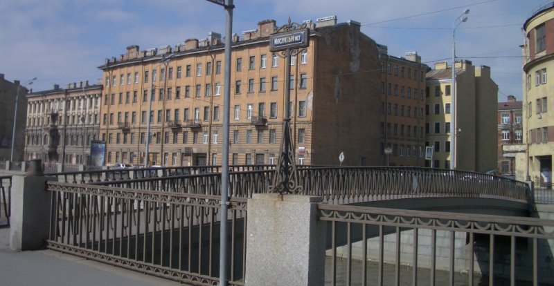 Обводный канал. Масляный мост. 17.04.2011