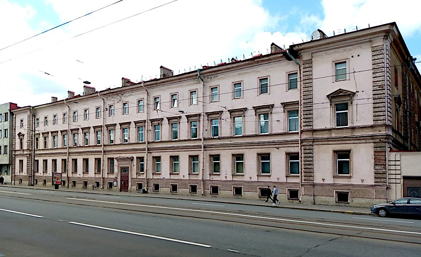 1-ая Красноармейская, дом 11.